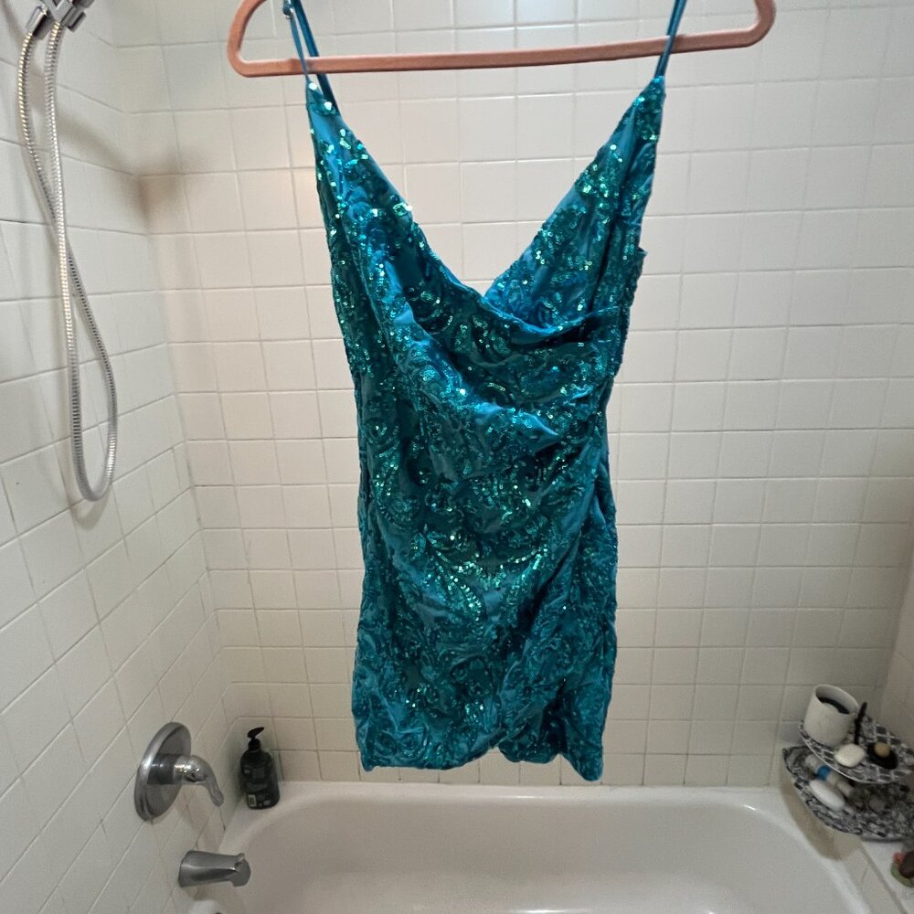 Windsor Teal Sequin Cowl Neck Mini Dress M w. Spaghetti Straps